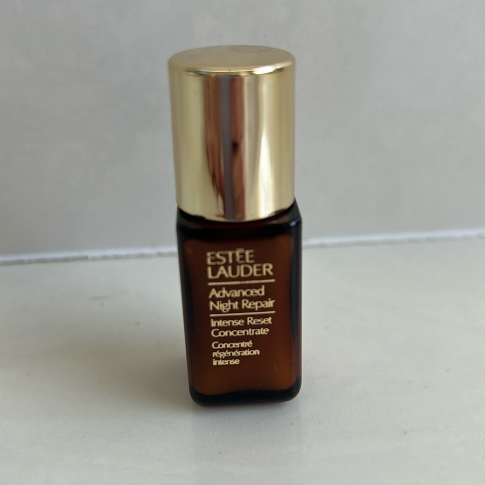 ESTEE LAUDER Advanced Night Repair 0.17 Fl Oz BRAND NEW!